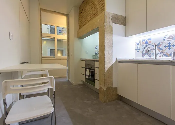 Downtown Prestige By Homing *