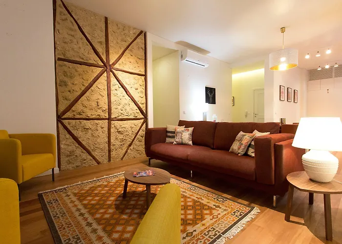 Downtown Prestige By Homing